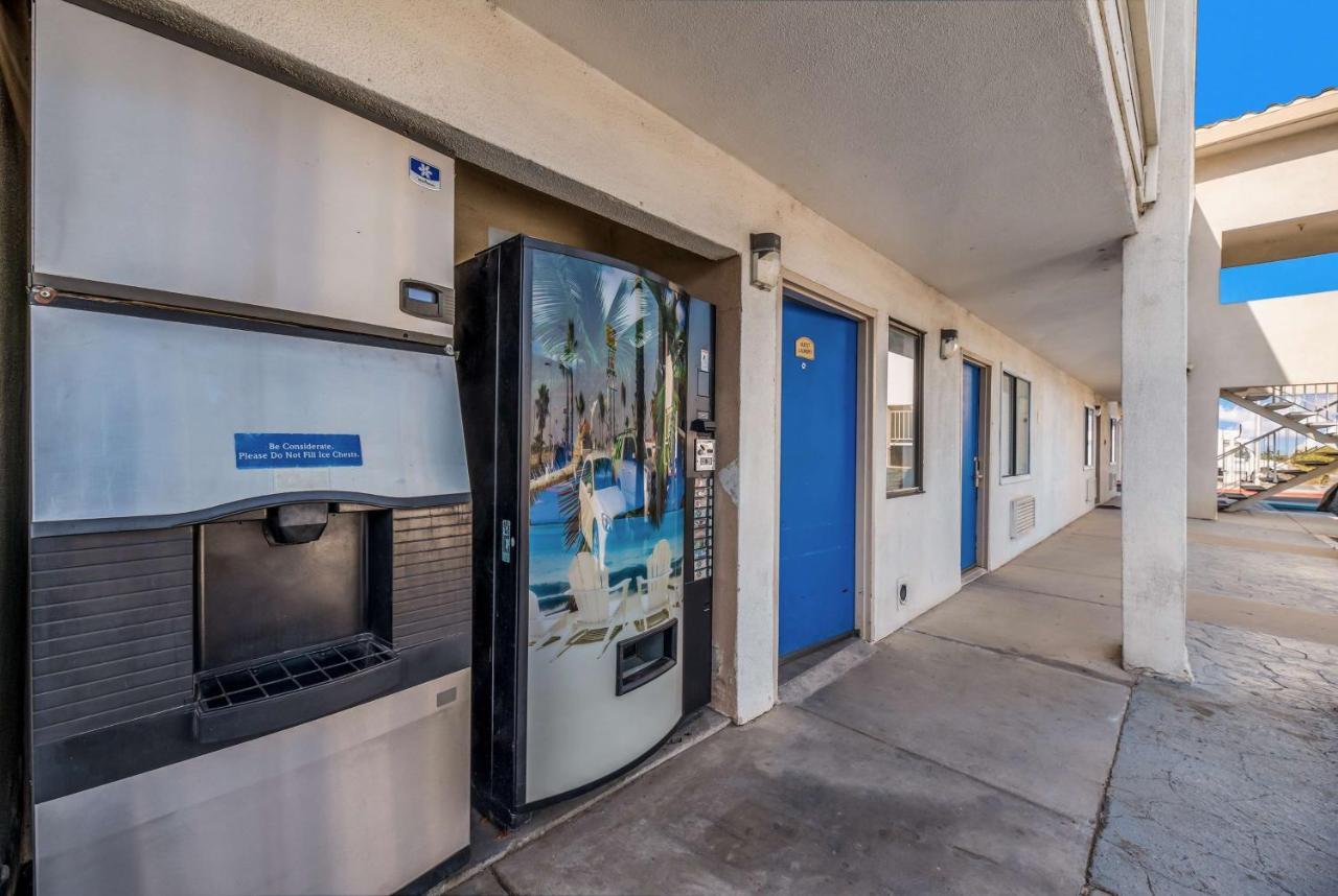 Motel 6-Westley, Ca エクステリア 写真